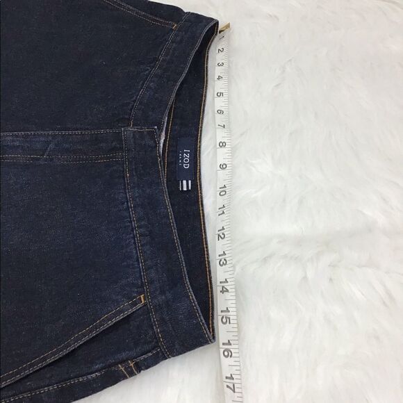 IZOD High Waist Dark Wash Flare Leg Bell Bottom Style Jeans Size 12 - Picture 3 of 7